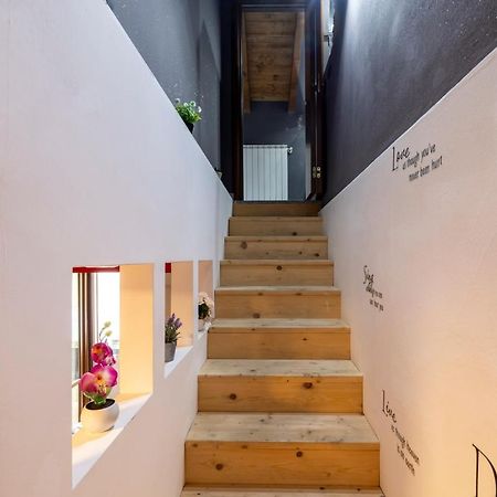 Apartament Leonardo Academy In 5' - Parcheggio Gratis - Laghi & Wi-Fi Sesto Calende Zewnętrze zdjęcie